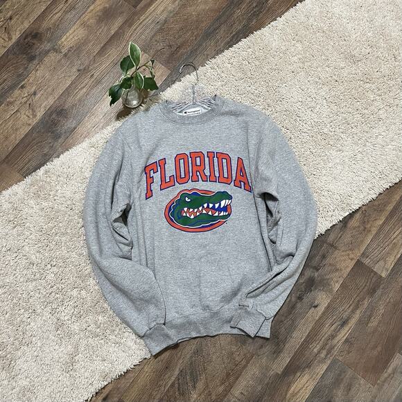 Champion Size XS Women's Gray Florida Gators Crewneck Pullover Sweatshirt - Picture 2 of 4